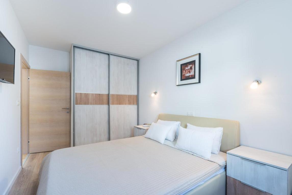 Apartmann Vir Exterior foto